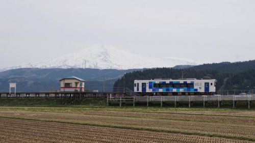 由利高原鉄道「まごころ列車」の旅~矢島駅「昔ながらの秋田由利牛すきやき弁当」(1200円)