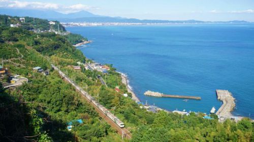 小田原の“幻の魚”が駅弁に!~小田原駅「あぶらぼうず伝説」(1300円)