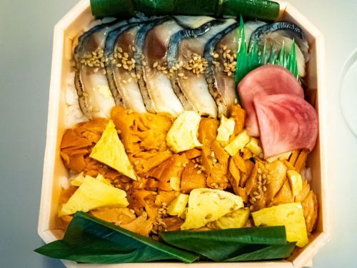塩〆鯖と鮭の焼漬押し競寿司(新潟駅)@東京駅駅弁屋祭